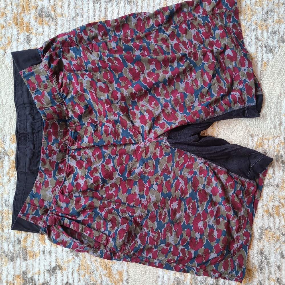 Men's Lululemon shorts